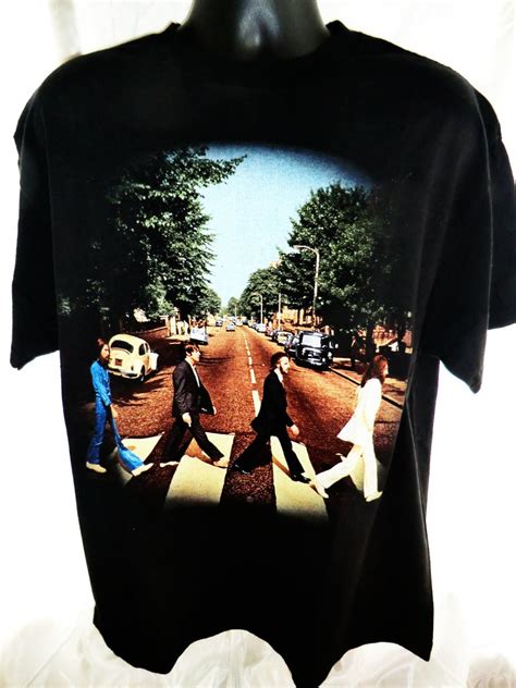 The BEATLES T-Shirt Abbey Road Size XL