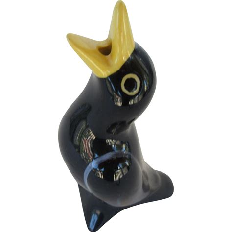 Pfaltzgraff Vintage Pie Bird Black with White Trim from chessie-nestor ...