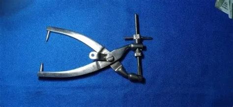 Sbgt Steel Crutchfield Tongs, For Neurosurgery at Rs 1200/piece in New Delhi