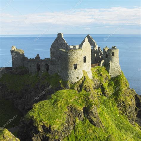 Ruins of Dunluce Castle — Stock Photo © phb.cz #4221618