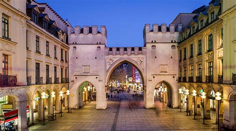 Karlsplatz - Stachus: one of Munich's most famous squares