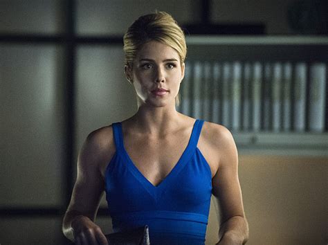 Why 'Arrow' Can't (And Shouldn't) Kill Off Felicity Smoak