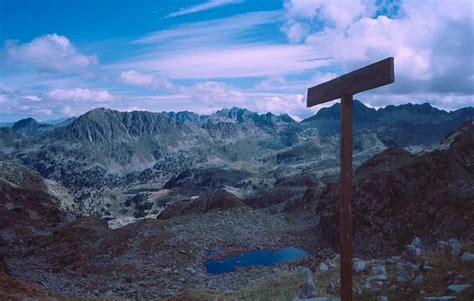 Discovering the Wonders of the Pyrenees' Best Hiking Trails