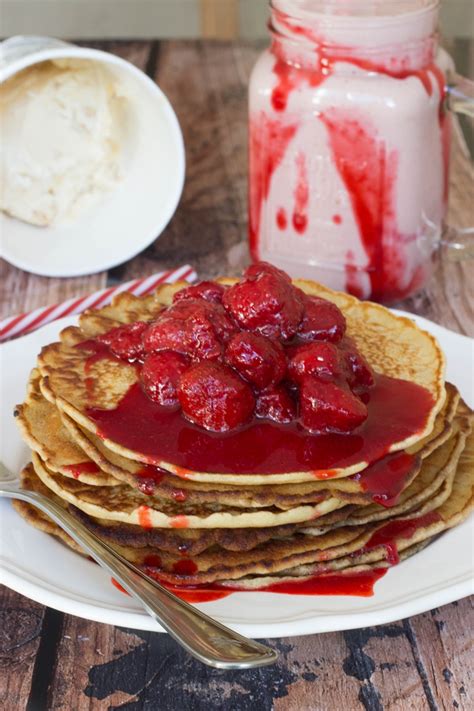 Strawberry Pancake Milkshake