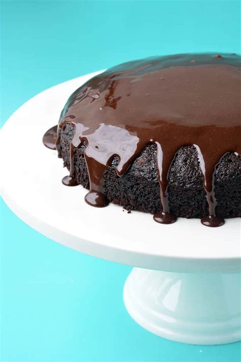 Eggless Chocolate Cake (Vegan) - Sweetest Menu