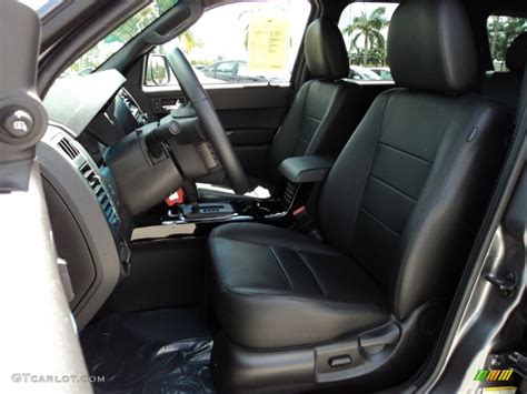 2010 Ford escape interior features