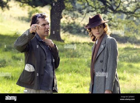 Keira knightley atonement hi-res stock photography and images - Alamy