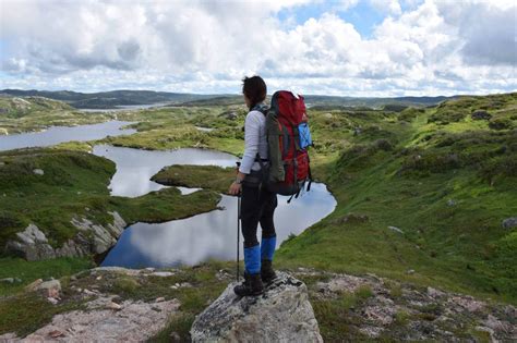 Hike on the Edge of the World | Great Canadian Trails Blog