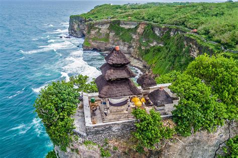 Uluwatu Temple in Bali - Bali's Scenic Cliff Temple - Go Guides