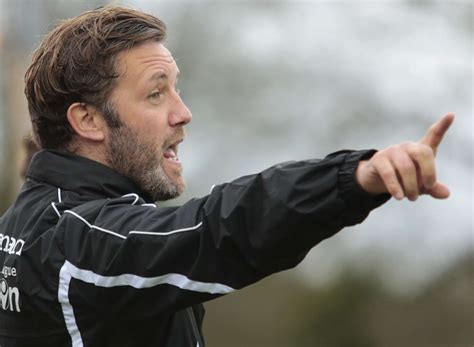 Maidstone United boss Jay Saunders to hold talks with current squad ...