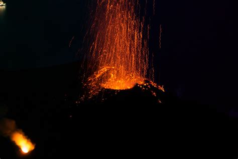 A Strombolian Eruption | With a second vent in the lower lef… | Flickr