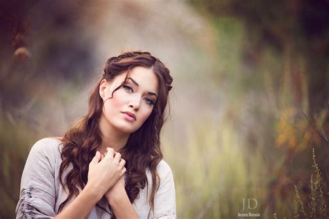 How To Shoot, Retouch, and Process Portraits With Natural Light ...