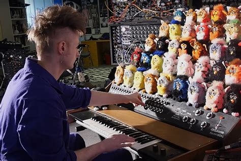 Furby Organ | Uncrate