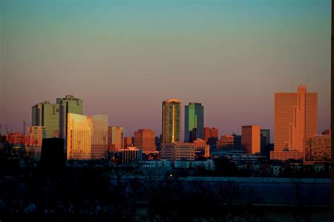 Fort Worth skyline | Skyline, Old fort, Fort worth texas