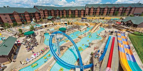 Glacier Canyon Lodge at the Wilderness Wisconsin Dells | WisDells