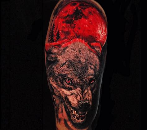 Wild Wolf and Red Moon tattoo by Ben Ochoa | Photo 16895