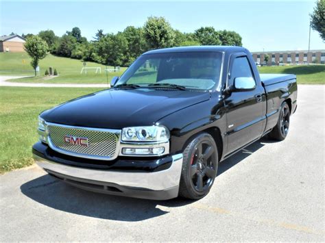 2002 GMC Sierra | Premier Auction