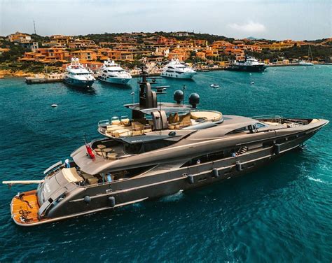 LuxuryLifestyle BillionaireLifesyle Millionaire Rich Motivation WORK 447 | Boats luxury, Yacht ...