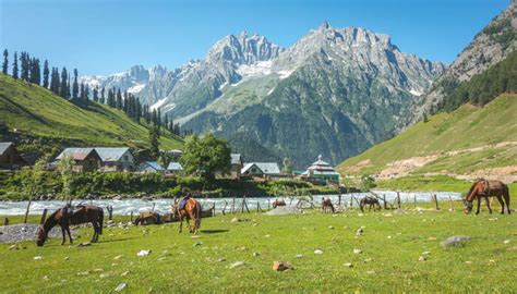 10+ Beautiful Places Kashmir, 2021 | Top Beautiful Place