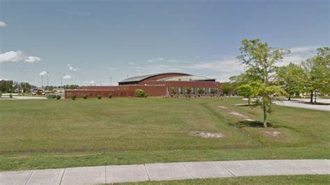 1 killed, 2 hurt in apparent stabbing at North Carolina school