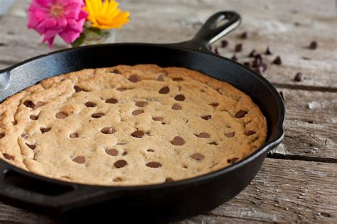 Chili S Chocolate Chip Cookie Skillet Recipe | Deporecipe.co