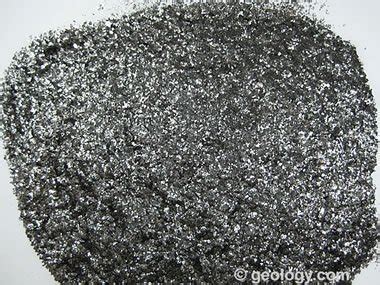 Graphite: A mineral with extreme properties and many uses