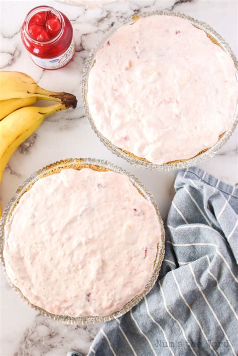 No Bake Banana Split Pie - Num's the Word