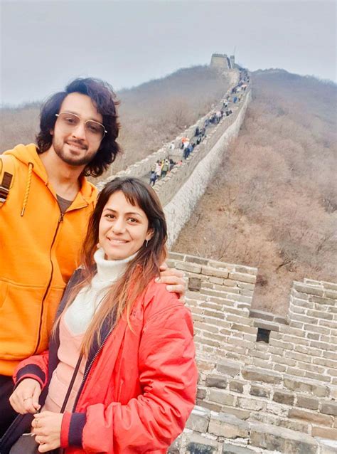 Sourabh Raaj Jain and wife celebrates wedding anniversary in China ...