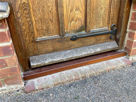 How to replace and protect new wooden door sill | Complete guide