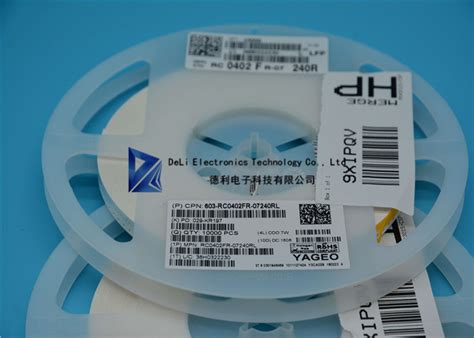 0402 Ohm Resistant Surface Mount Resistor Thick Film RC0402FR 07240RL