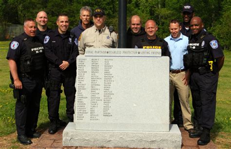 Police unveil K-9 memorial | K9s4COPs