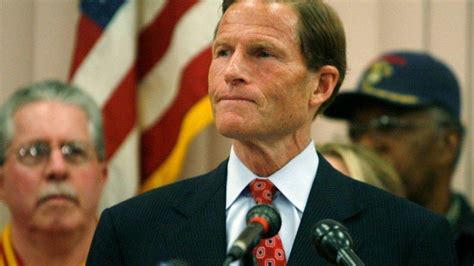 What Did Sen. Richard Blumenthal Really Say About His Military Record ...