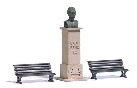 Carl Benz Statue – All American Trains