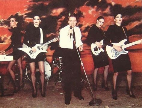 Robert Palmer....."Simply Irresistible" 80s Costume, Halloween Costumes ...