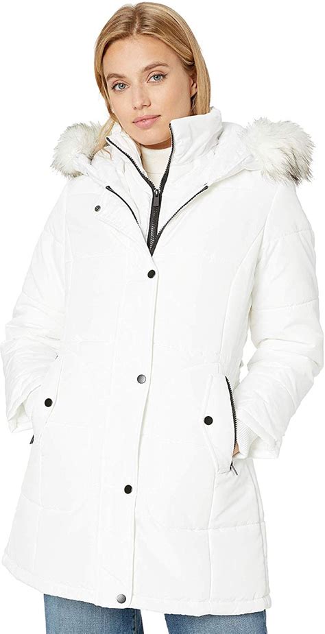 10 Warmest Women's Winter Coats Under $100