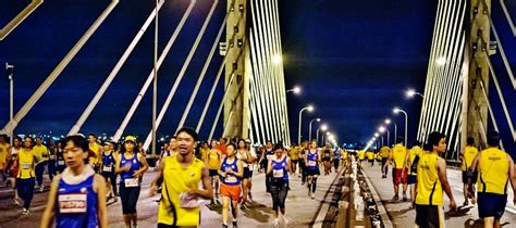 Backpacking travel & Outdoor adventure: 2013 - Penang Bridge International Marathon