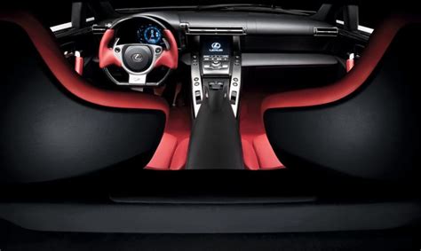 A closer look inside the Lexus LFA's V10 - Lexus UK Magazine