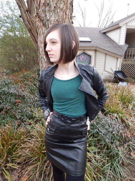 ninth doctor cosplay | Cute cosplay, Leather skirt, Skirts