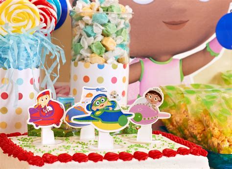 Super Why theme...Birthday Express | Boys birthday party supplies, Birthday party supplies ...