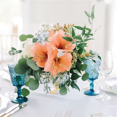 Trending: 3 Hot Color Palettes for 2020 Weddings BridalGuide