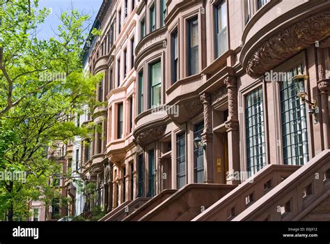 Brownstone apartment houses, buildings, residences on the Upper West Stock Photo: 72944958 - Alamy