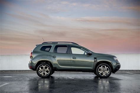 2023 Dacia Duster Specifications & Dimensions