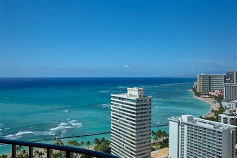 Waikiki Oceanfront Hotel on Oahu | Waikiki Beach Marriott Resort & Spa