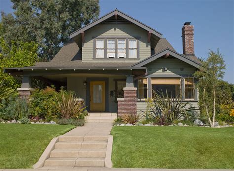 Craftsman House Colors--Photos and Ideas