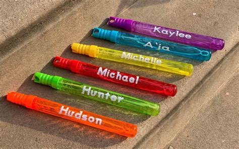 Personalized Bubble Wands/ Party Favors/ Outdoor Fun/ - Etsy