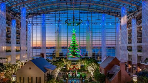 Christmas Hotel Packages & Events | Gaylord National Resort