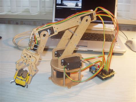 Barnabas Arduino-Compatible Robot Arm Kit With Joystick Control (Ages ...