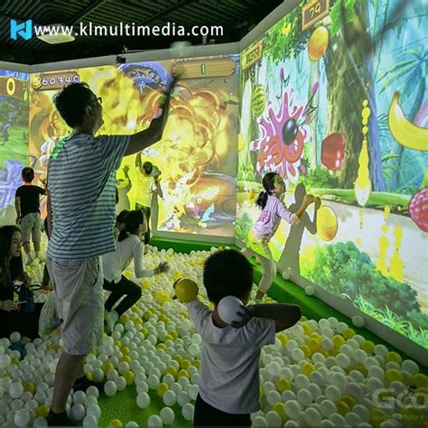 Interactive Wall Games - 50+ Projector 3D games on wall