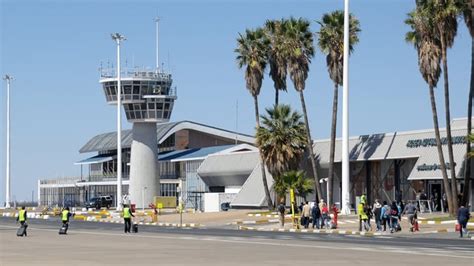 Windhoek Hosea Kutako International Airport (WDH/FYWH) | Arrivals ...