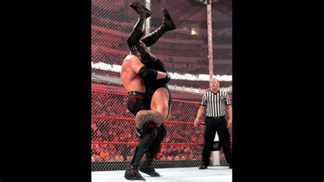 Undertaker vs. Kane - Hell in a Cell Match for the World Heavyweight Championship ...